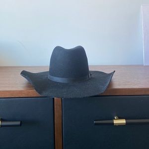 Western hat